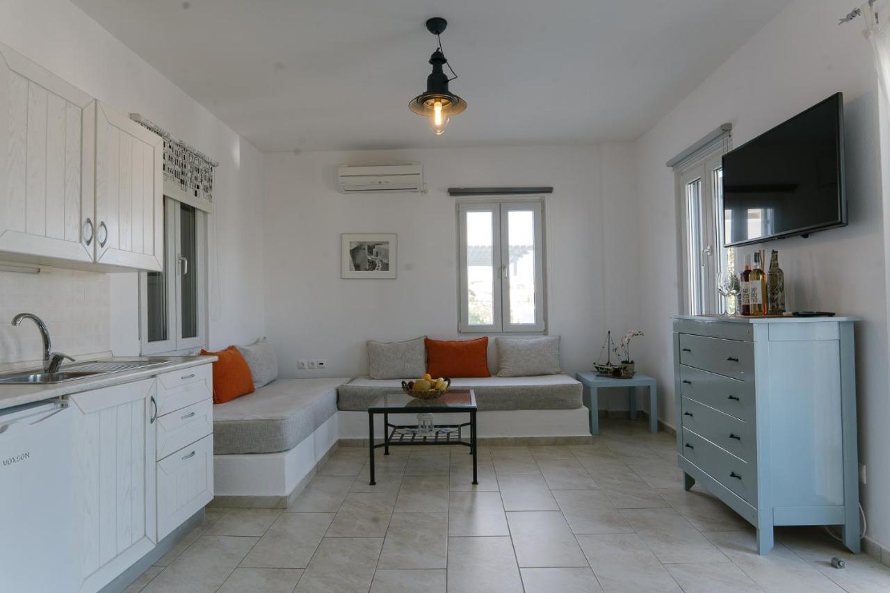 Indigo Studios Livadi  Dış mekan fotoğraf