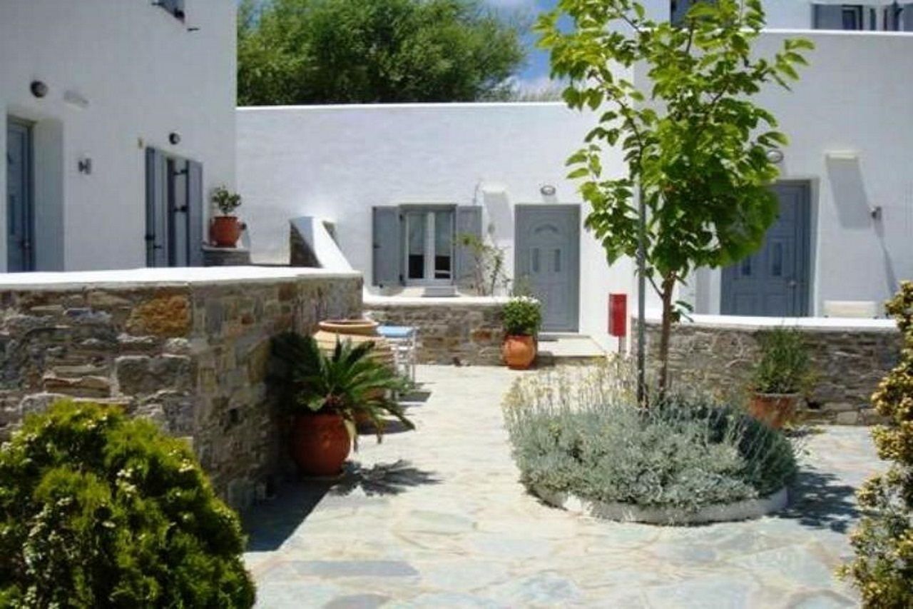 Indigo Studios Livadi  Dış mekan fotoğraf